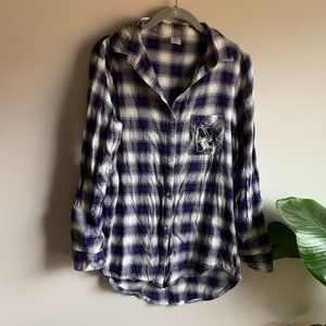 Northwestern University Purple and White Plaid Lightweight Flannel Size M
